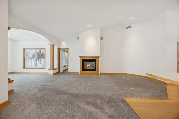 $449,000 | 519 Holly Lane North, Oakdale, MN 55128