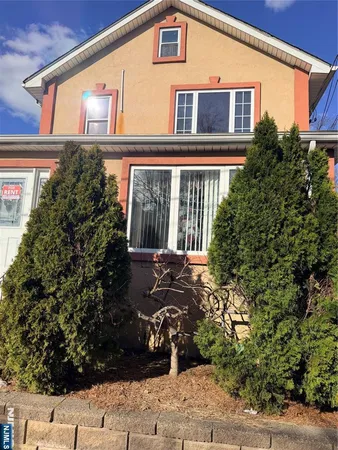 $2,900 | 470 Bergen Boulevard, Unit 2, Ridgefield, NJ 07657