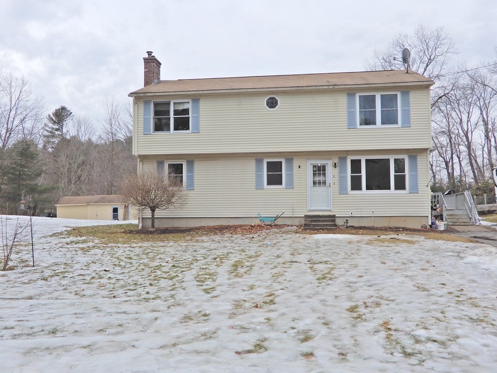 8 Cornfield Road Spencer, MA 01562 - Photo 1 of 31 Gallery Image 1