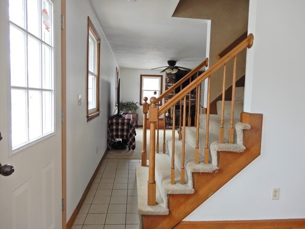 8 Cornfield Road Spencer, MA 01562 - Photo 17 of 31 Gallery Image 17
