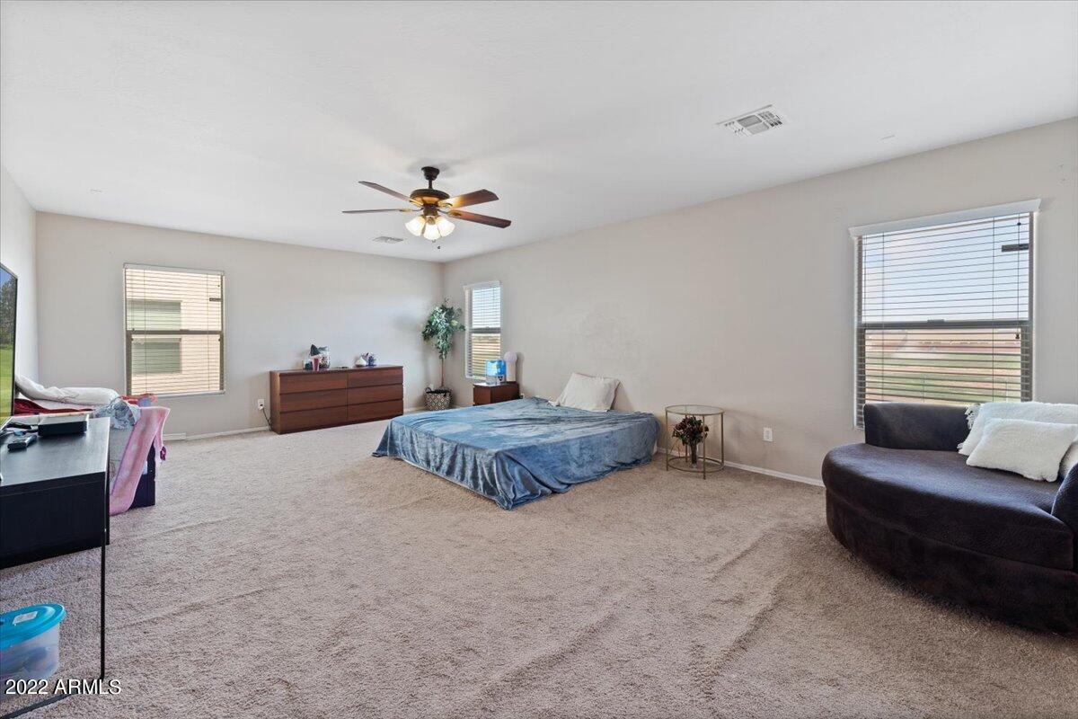 944 West Elizabeth Way Coolidge, AZ 85128 - Photo 23 of 38 Primary Suite