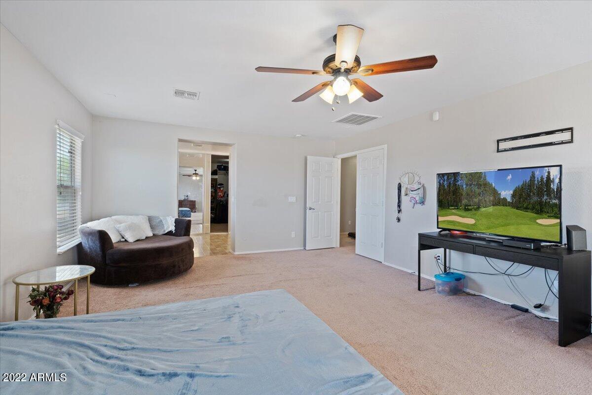 944 West Elizabeth Way Coolidge, AZ 85128 - Photo 6 of 38 Primary Suite