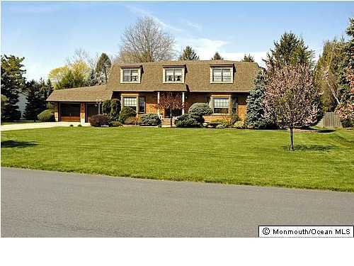 26 Ardmore Road Freehold, NJ 07728 - Photo 1 of 3 Primary Photo