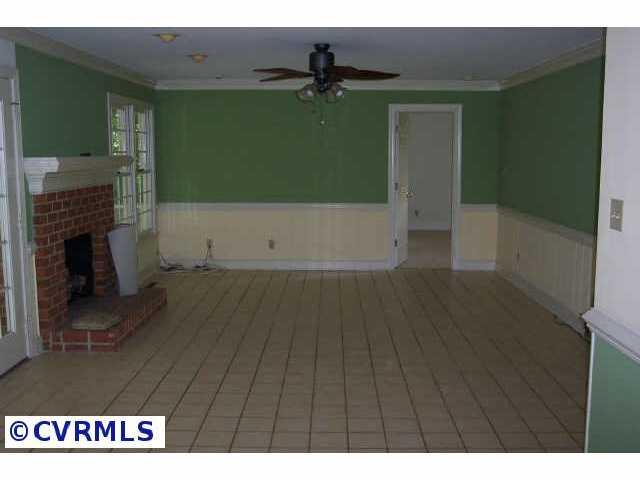 2311 Castlestone Road Midlothian, VA 23113 - Photo 6 of 10 Gallery Image 6