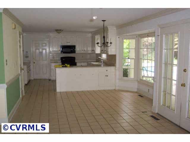 2311 Castlestone Road Midlothian, VA 23113 - Photo 7 of 10 Gallery Image 7