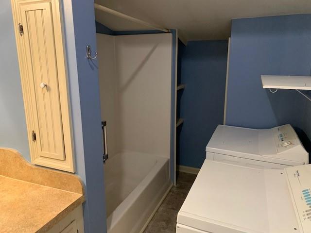 440 Cherry Street Southeast Acworth, GA 30102 - Photo 30 of 73 a bathroom with a toilet and a shower