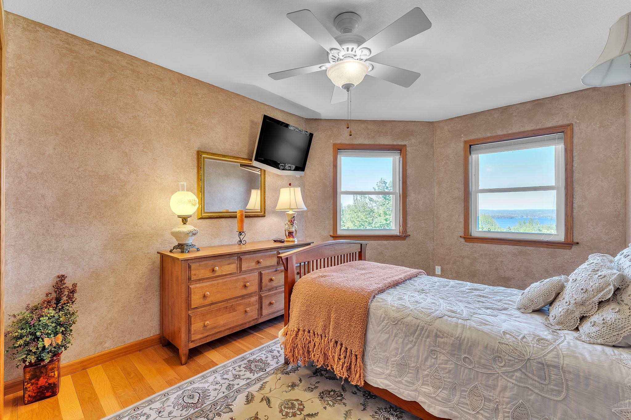 4647 Lake Road Newport Town, VT 05857 - Photo 29 of 52