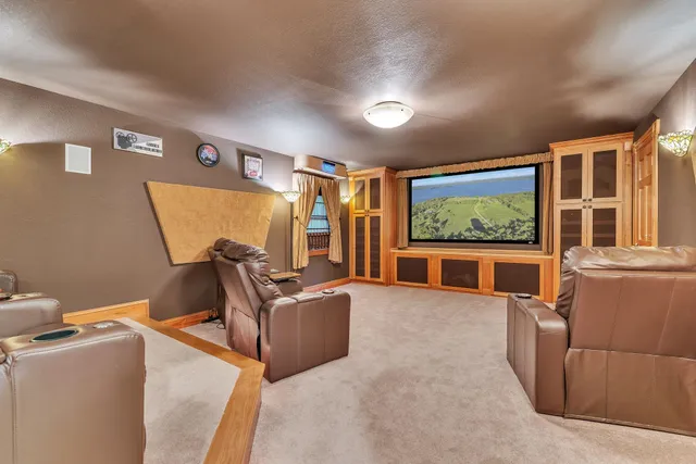 $1,995,000 | 4647 Lake Road, Newport Town, VT 05857