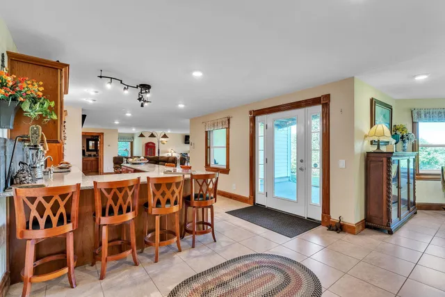 $1,995,000 | 4647 Lake Road, Newport Town, VT 05857