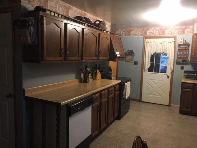 419 Fairview Road Fredonia, PA 16124 - Photo 14 of 20