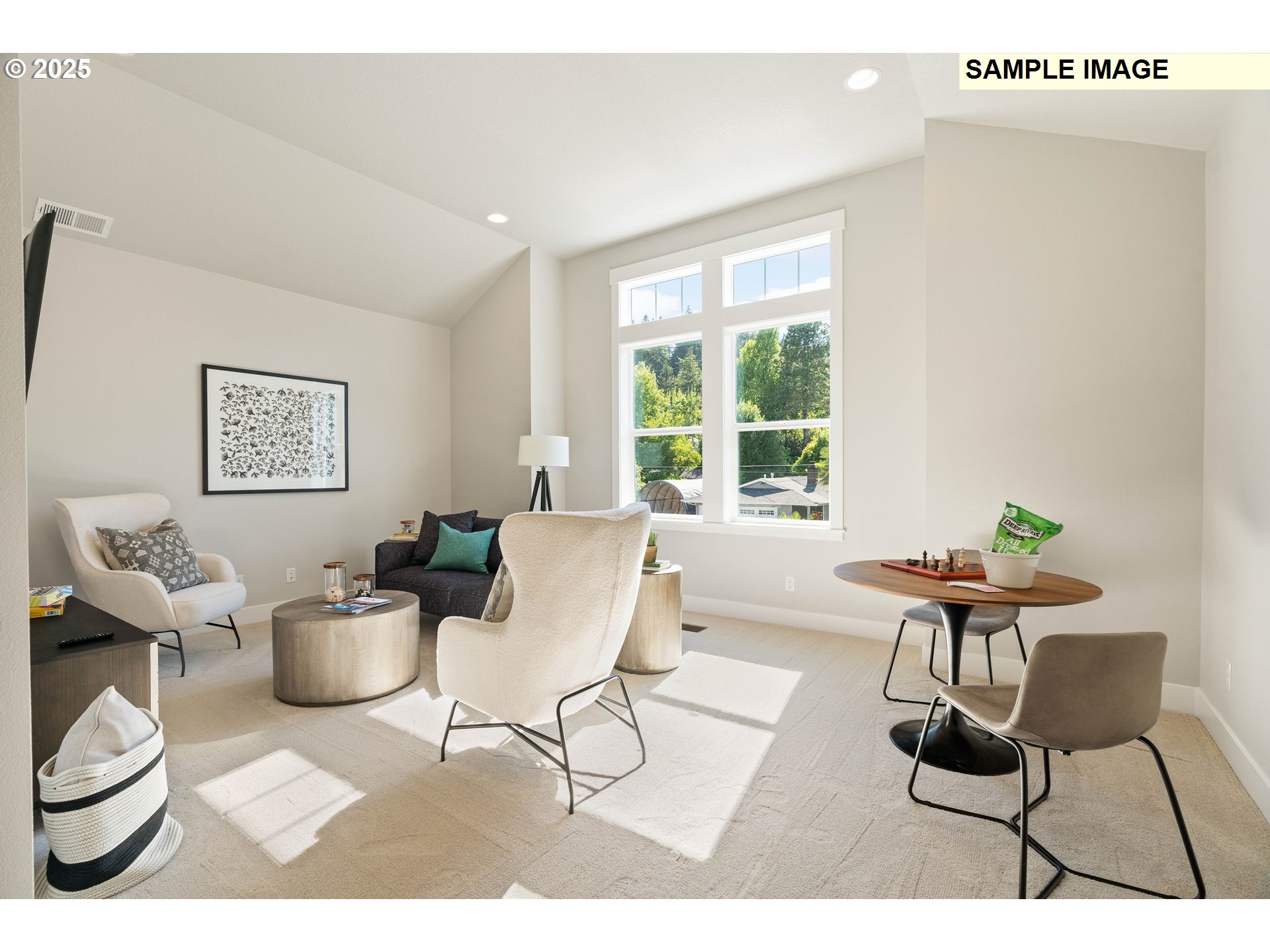 4192 Cornwall Street West Linn, OR 97068 - Photo 17 of 44 a living room with furniture and a window