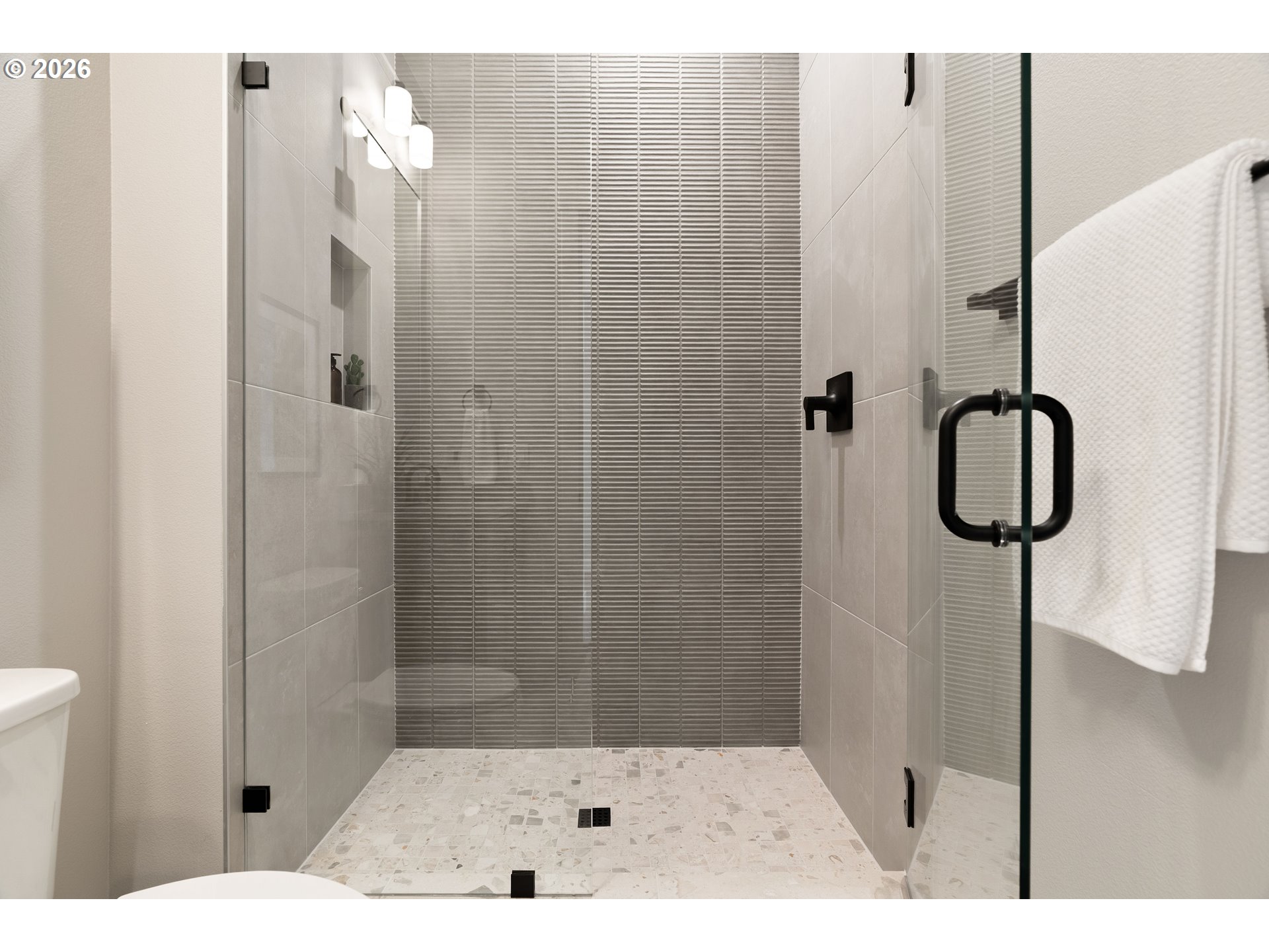 4192 Cornwall Street West Linn, OR 97068 - Photo 40 of 44 a bathroom with a shower and a sink