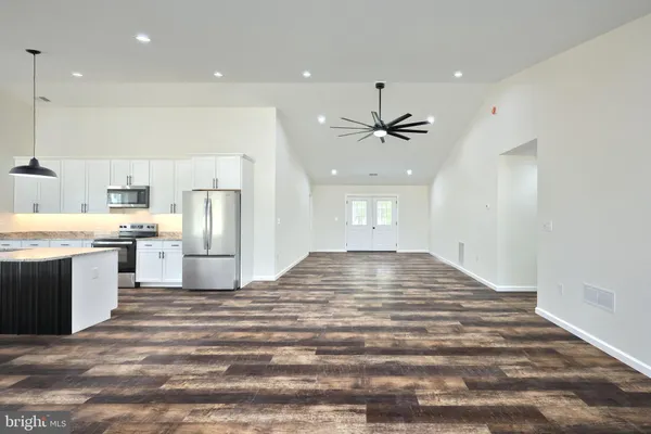 $517,500 | 15937 McDowell Farm Lane, Stewartstown, PA 17363