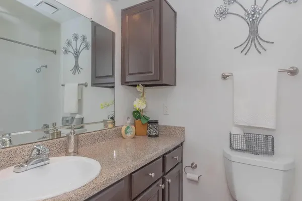 $1,080 | 21717 Inverness Forest Boulevard, Unit 410, Houston, TX 77073