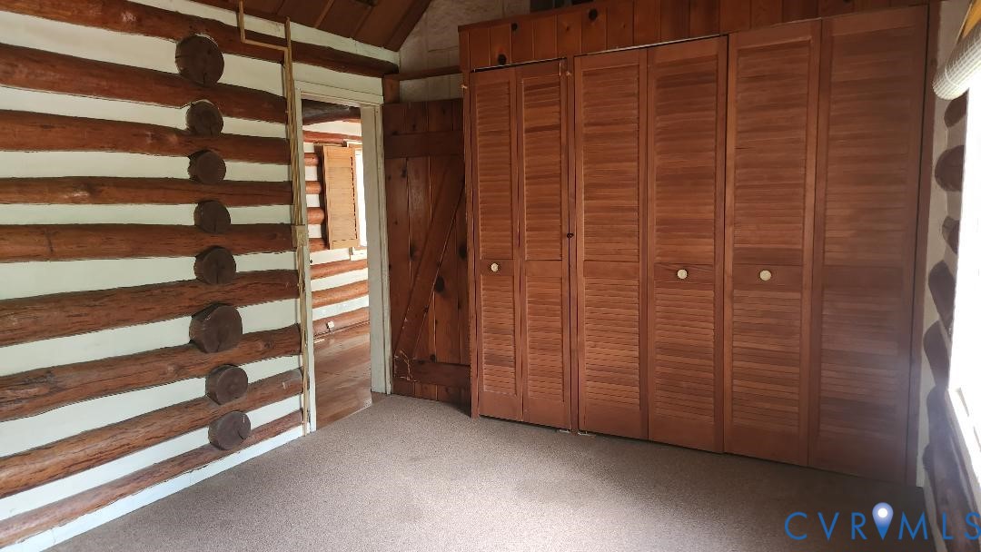415 Springdale Avenue Colonial Heights, VA 23834 - Photo 13 of 21 a view of an empty room with a bathroom
