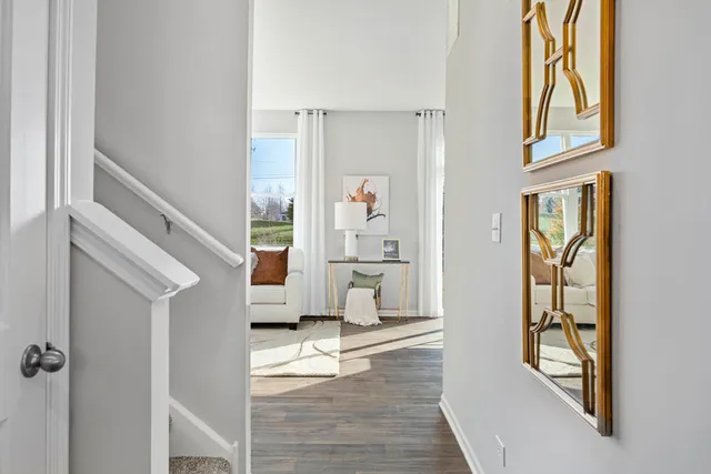 $384,990 | 6912 Willow Drive, Wonder Lake, IL 60097