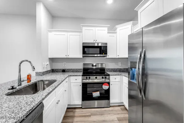 $1,850 | 12276 Frazier Lane, Gulfport, MS 39503