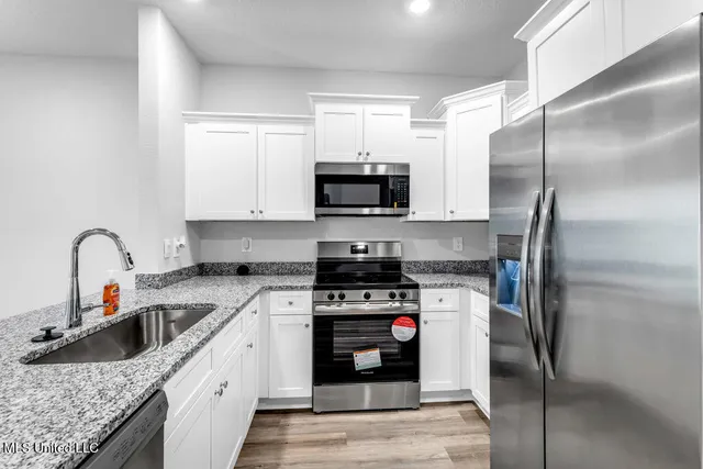 $1,850 | 12276 Frazier Lane, Gulfport, MS 39503