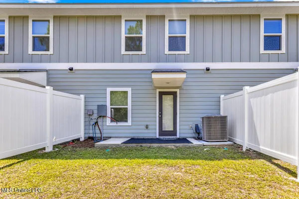 $1,850 | 12276 Frazier Lane, Gulfport, MS 39503