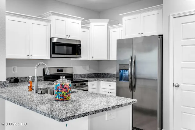 $1,850 | 12276 Frazier Lane, Gulfport, MS 39503