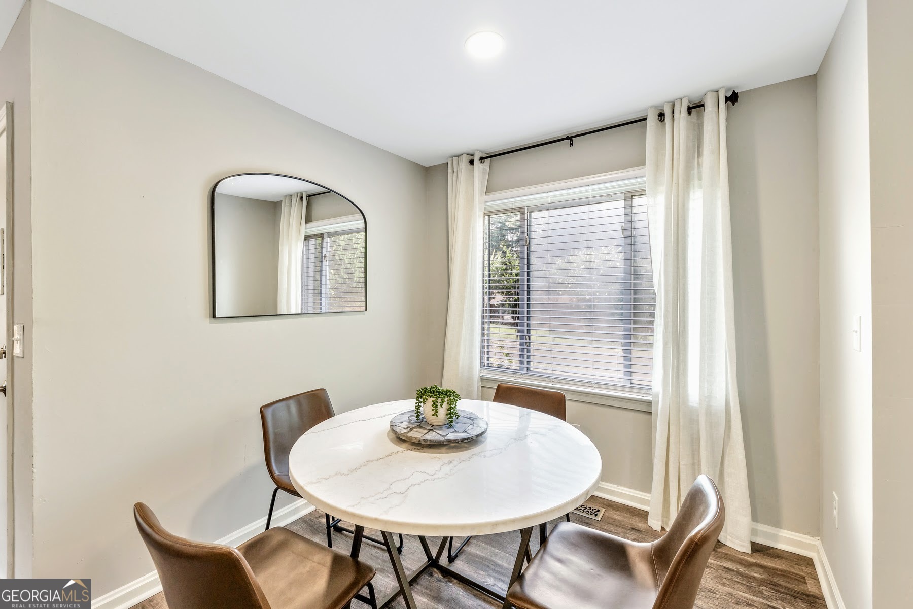 811 Old Powder Springs Road Southwest Mableton, GA 30126 - Photo 13 of 29