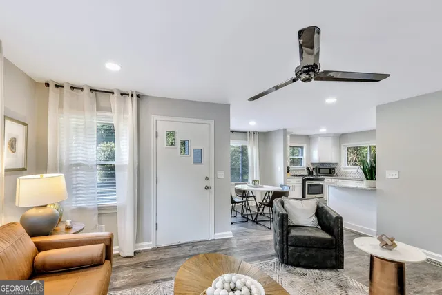 $3,400 | 811 Old Powder Springs Road Southwest, Mableton, GA 30126