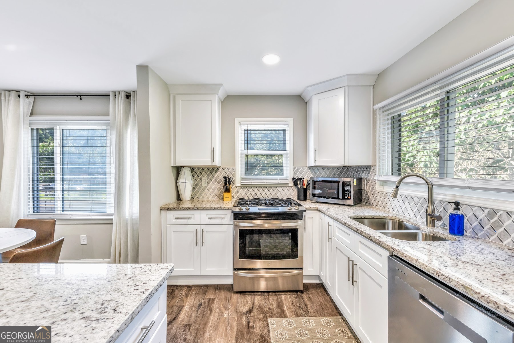 811 Old Powder Springs Road Southwest Mableton, GA 30126 - Photo 7 of 29