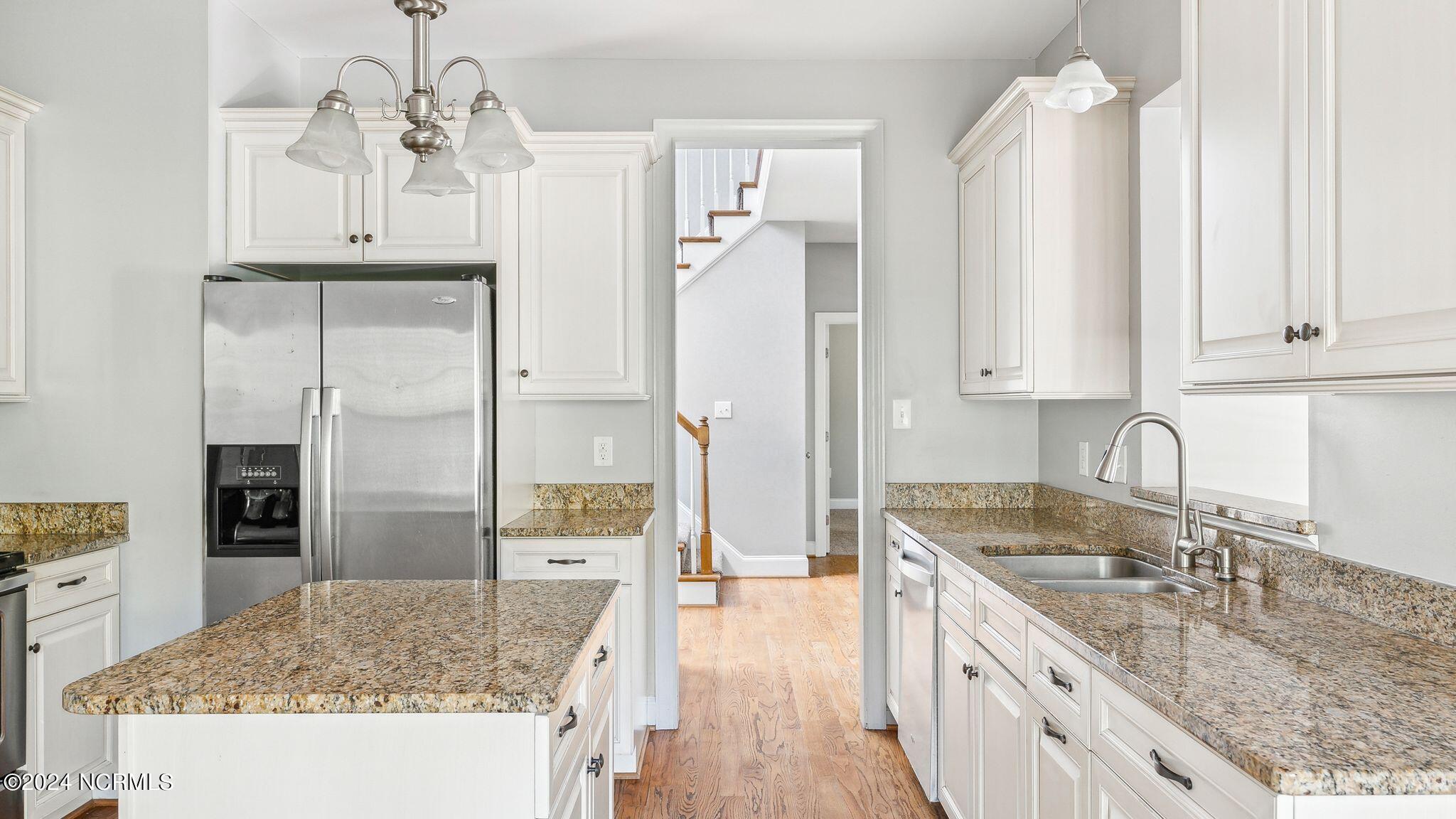 216 Sandy Springs Road Aberdeen, NC 28315 - Photo 12 of 40 11_DSC05634