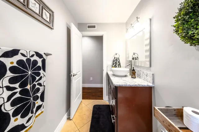 $780,000 | 5326 Constellation Way, Sacramento, CA 95841