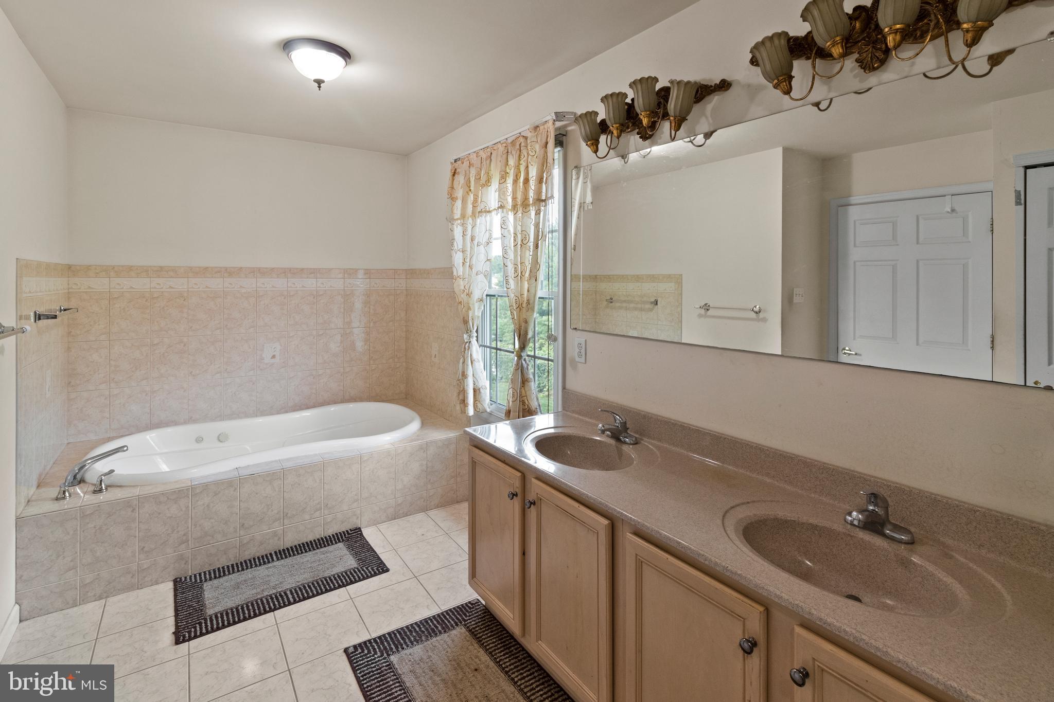 1911 Reilly Road Philadelphia, PA 19115 - Photo 26 of 35 Gallery Image 26