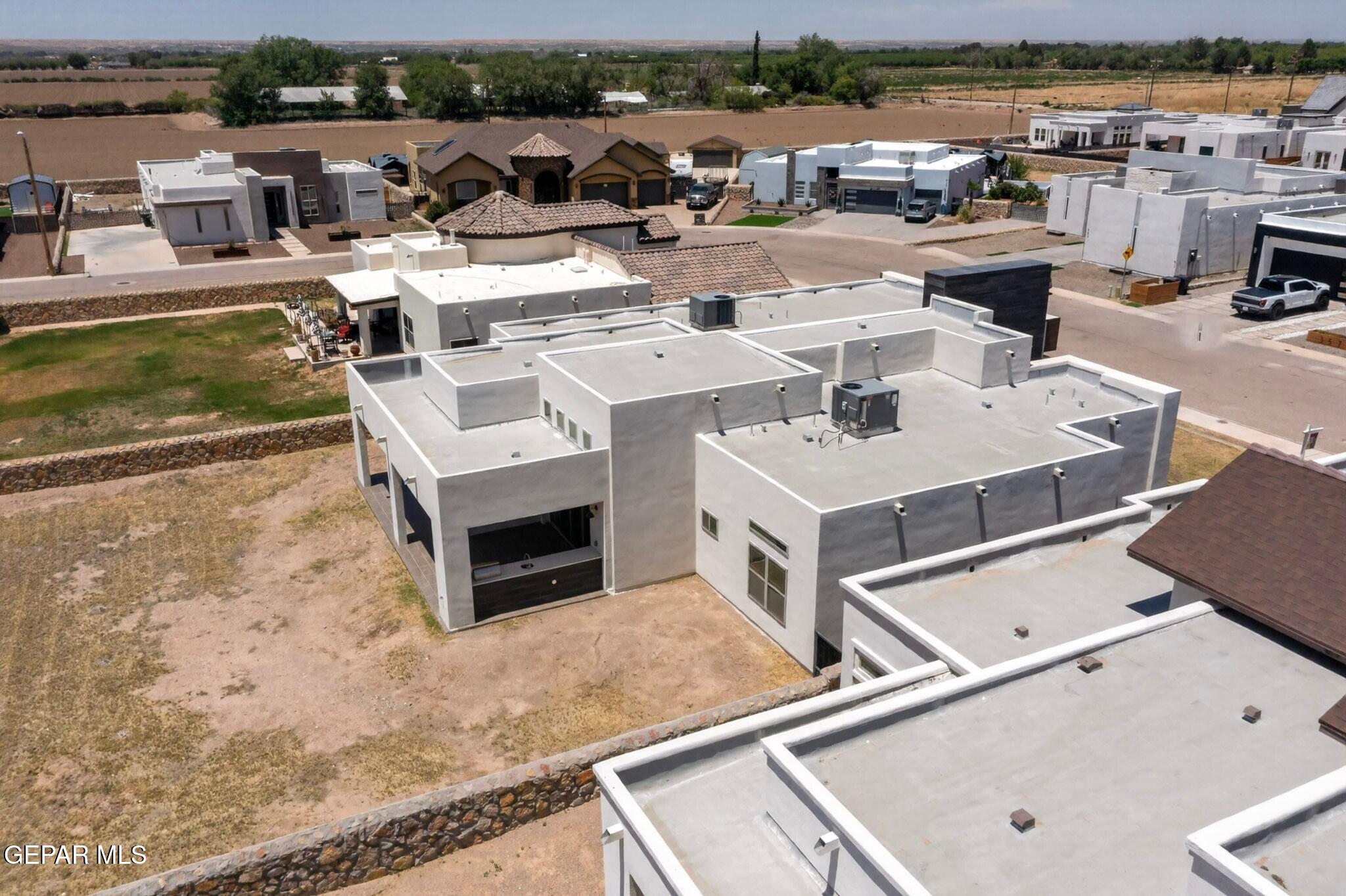 352 Rio De Jazmin Circle El Paso, TX 79932 - Photo 43 of 44 photo_74