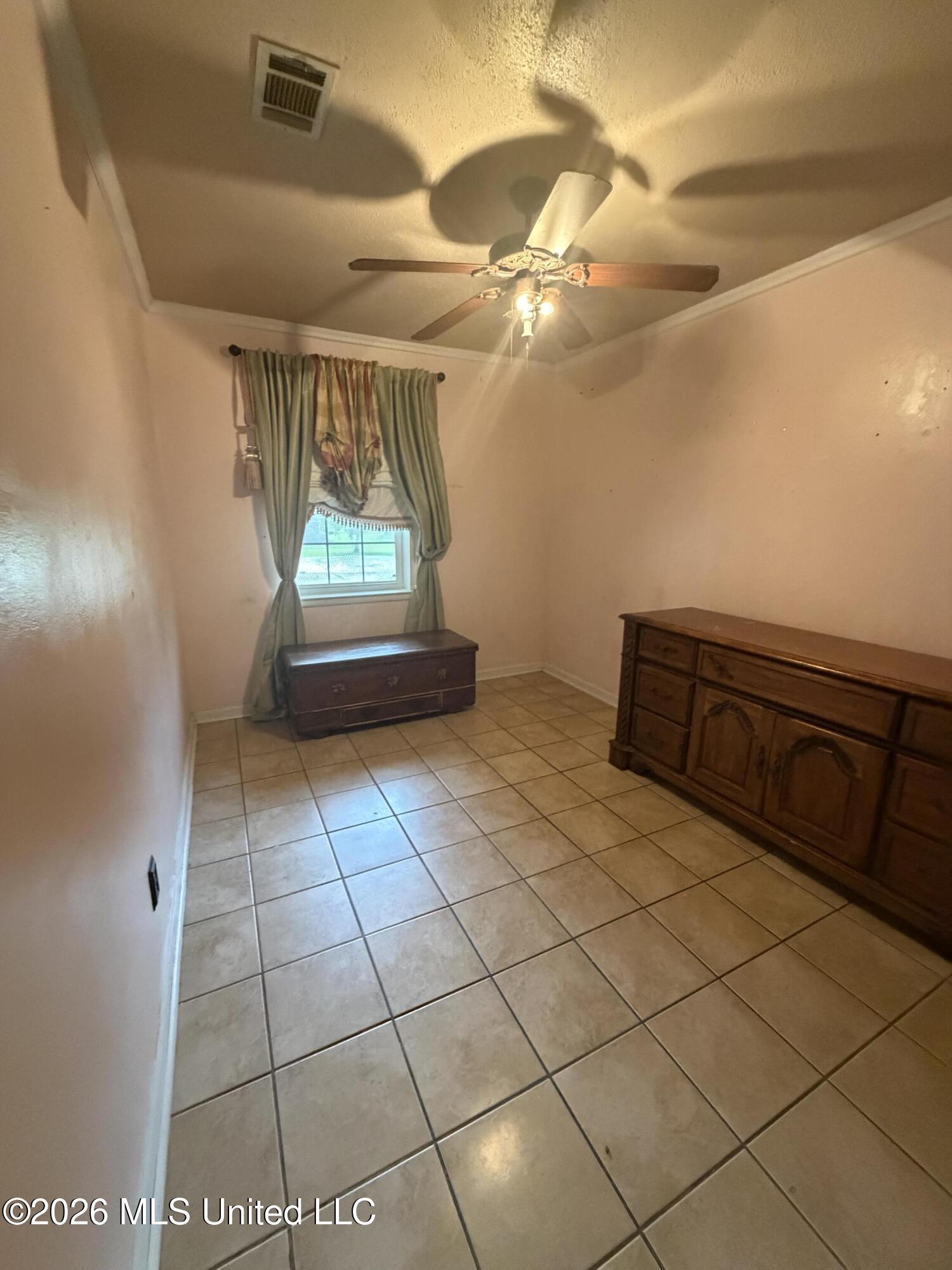 4000 Karen Street Moss Point, MS 39563 - Photo 10 of 15 IMG_5884
