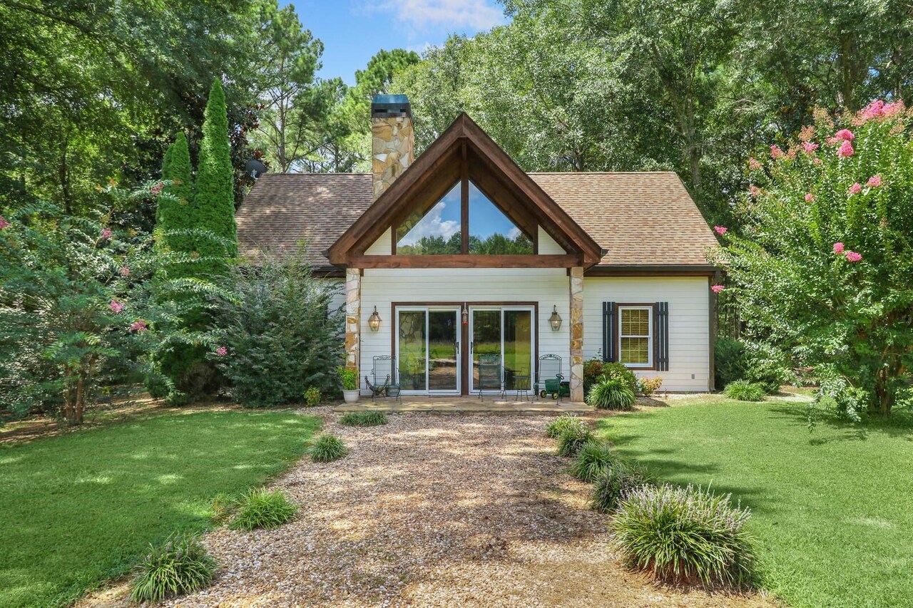 4825 Smokey Road Newnan, GA 30263 - Photo 1 of 1 Gallery Image 1