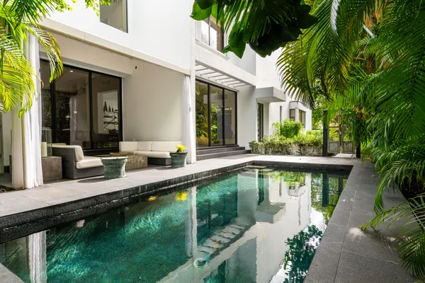 $12,495,000 | 423 Chilean Avenue, Palm Beach, FL 33480