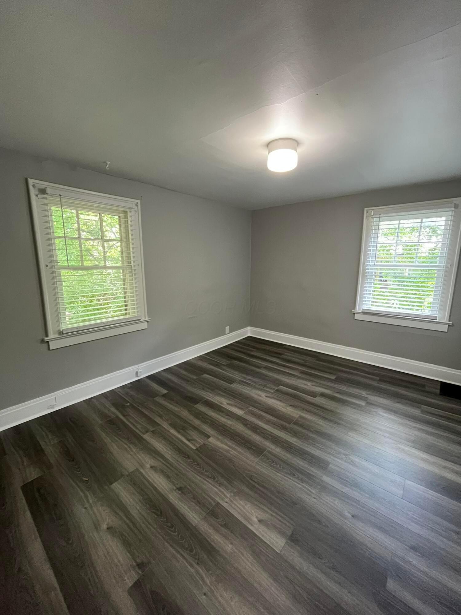 11 East Kelso Road Columbus, OH 43202 - Photo 18 of 29