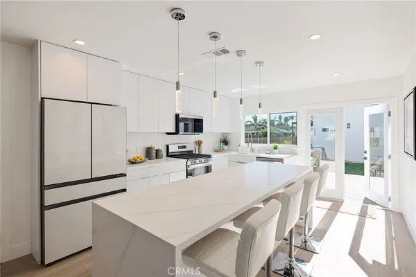 $1,425,000 | 1544 West 215th Street, Torrance, CA 90501