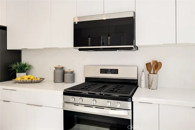 $1,455,000 | 1544 West 215th Street, Torrance, CA 90501