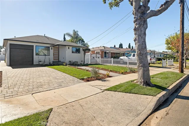 $1,455,000 | 1544 West 215th Street, Torrance, CA 90501