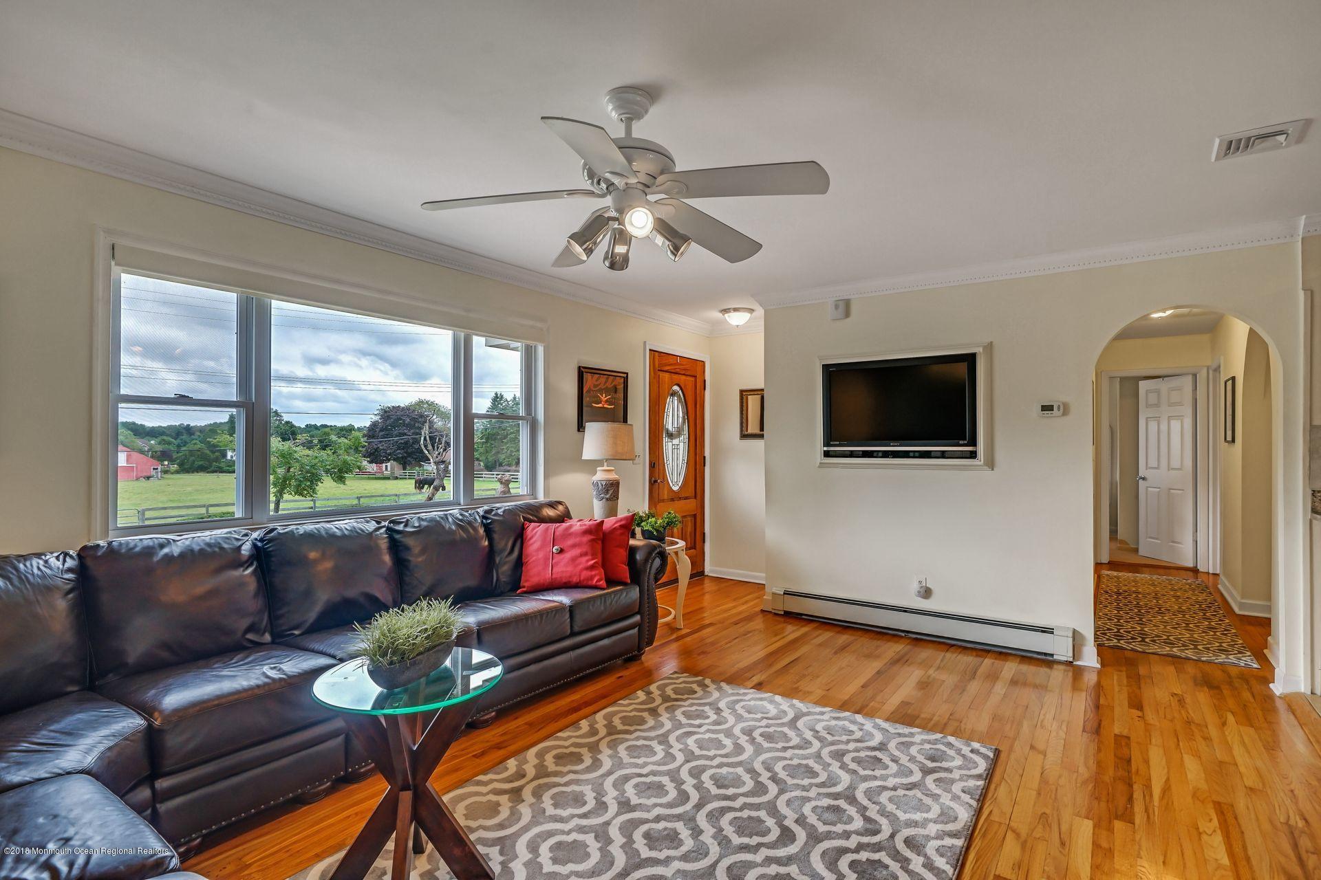 22 Moore Road Marlboro, NJ 07746 - Photo 18 of 47 12