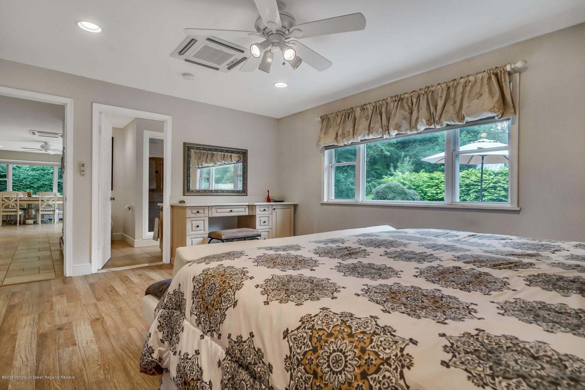 22 Moore Road Marlboro, NJ 07746 - Photo 24 of 47 33