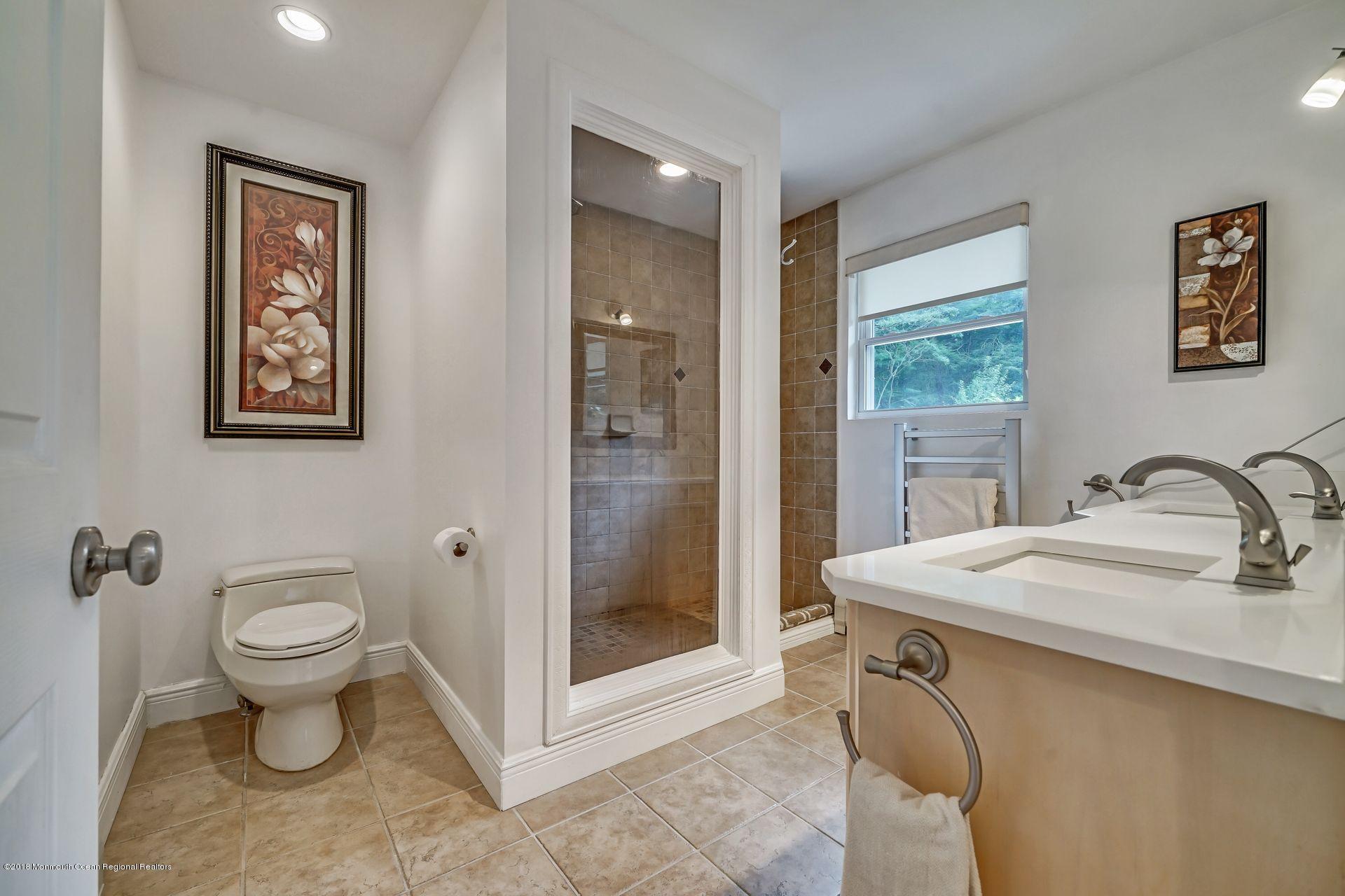 22 Moore Road Marlboro, NJ 07746 - Photo 25 of 47 34