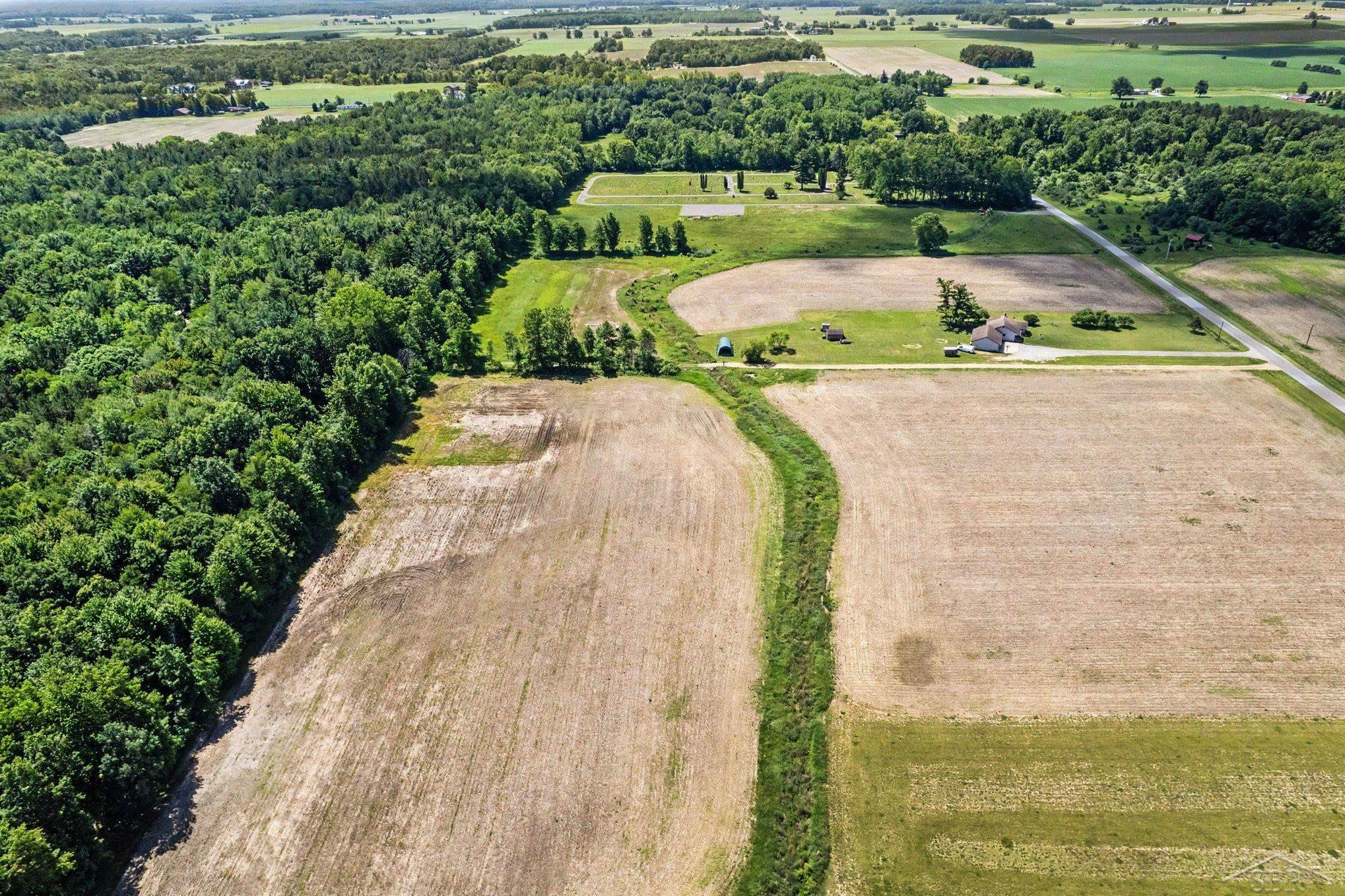 South Fenmore Road Merrill, MI 48637 - Photo 18 of 31