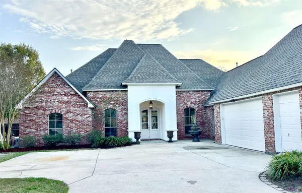 $495,000 | 41133 Clearwater Avenue, Gonzales, LA 70737