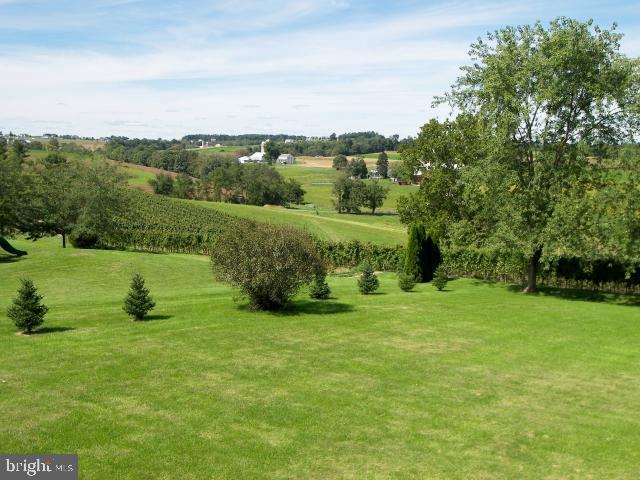1450 Old Line Road Manheim, PA 17545 - Photo 9 of 18