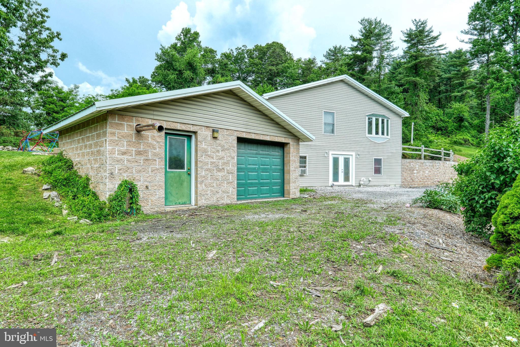 5425 Chambersburg Road Orrtanna, PA 17353 - Photo 16 of 41 Gallery Image 16