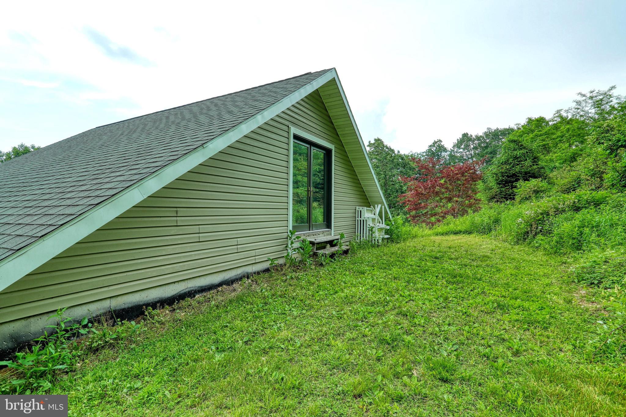 5425 Chambersburg Road Orrtanna, PA 17353 - Photo 17 of 41 Gallery Image 17
