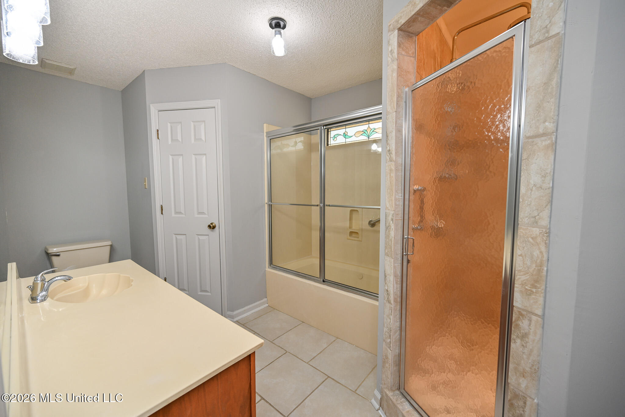 7103 Larkfield Road Olive Branch, MS 38654 - Photo 26 of 47 Primary Bathroom