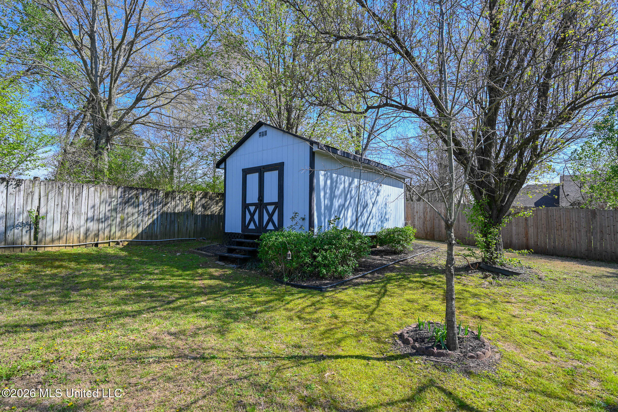 7103 Larkfield Road Olive Branch, MS 38654 - Photo 38 of 47 Backyard