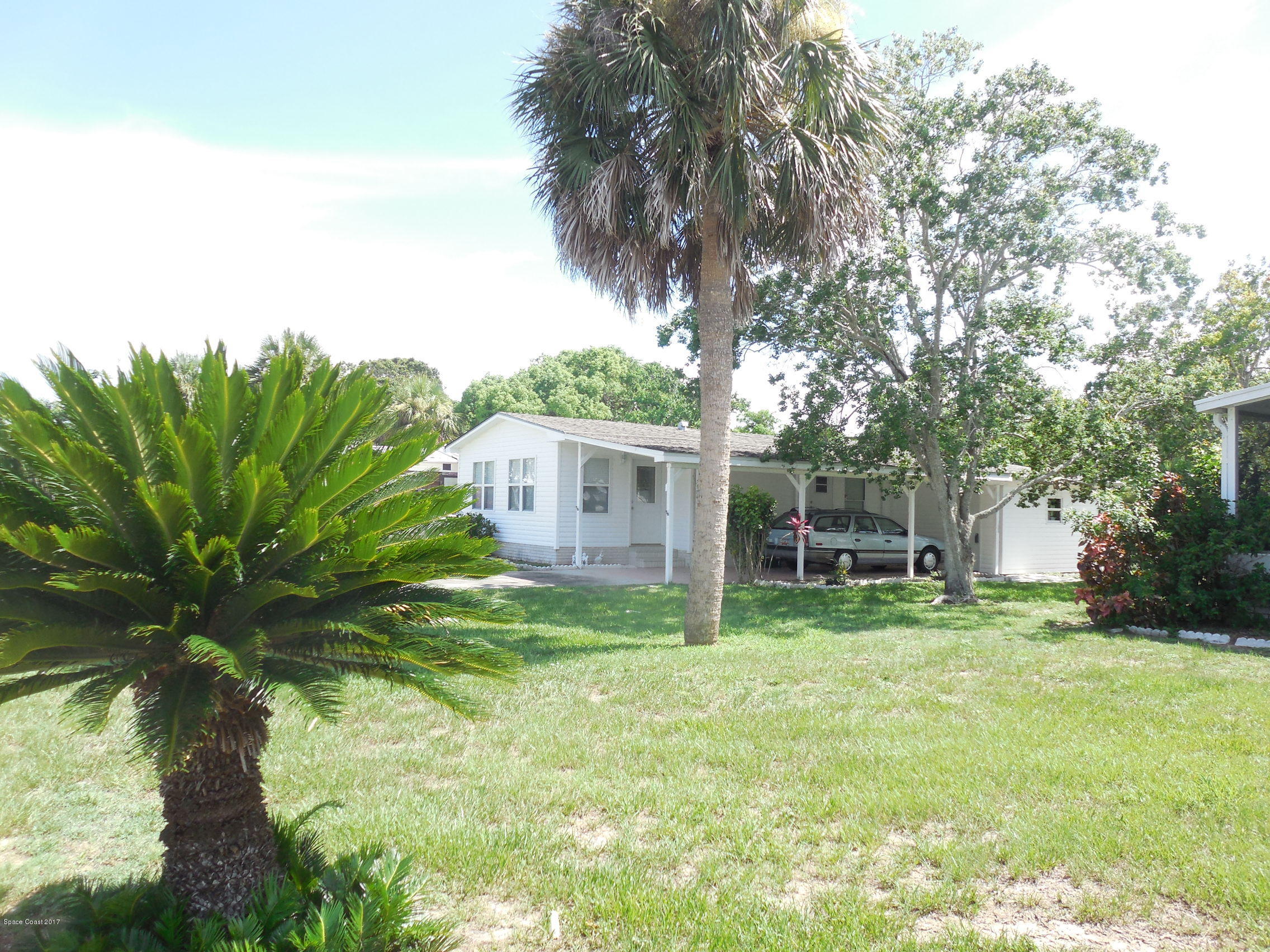 7600 Blackhawk Road Micco, FL 32976 - Photo 20 of 39 7600 Blackhawk 017
