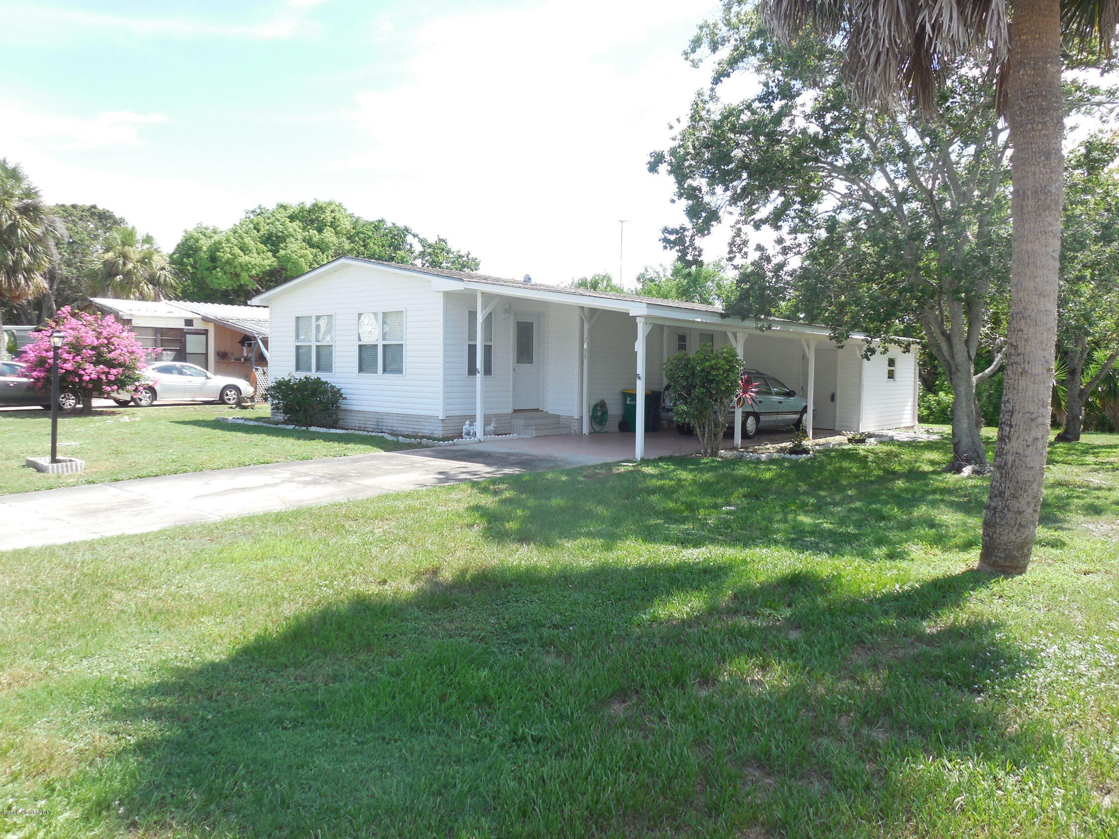 7600 Blackhawk Road Micco, FL 32976 - Photo 21 of 39 7600 Blackhawk 019